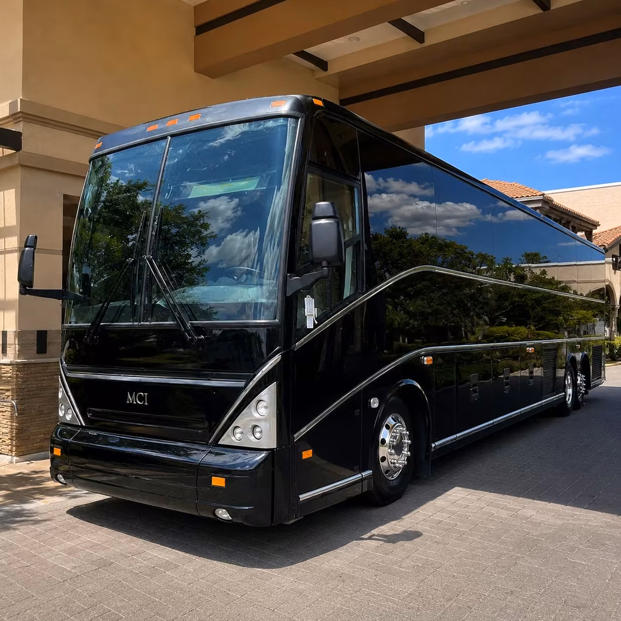 charter bus rentals for winter haven weddings