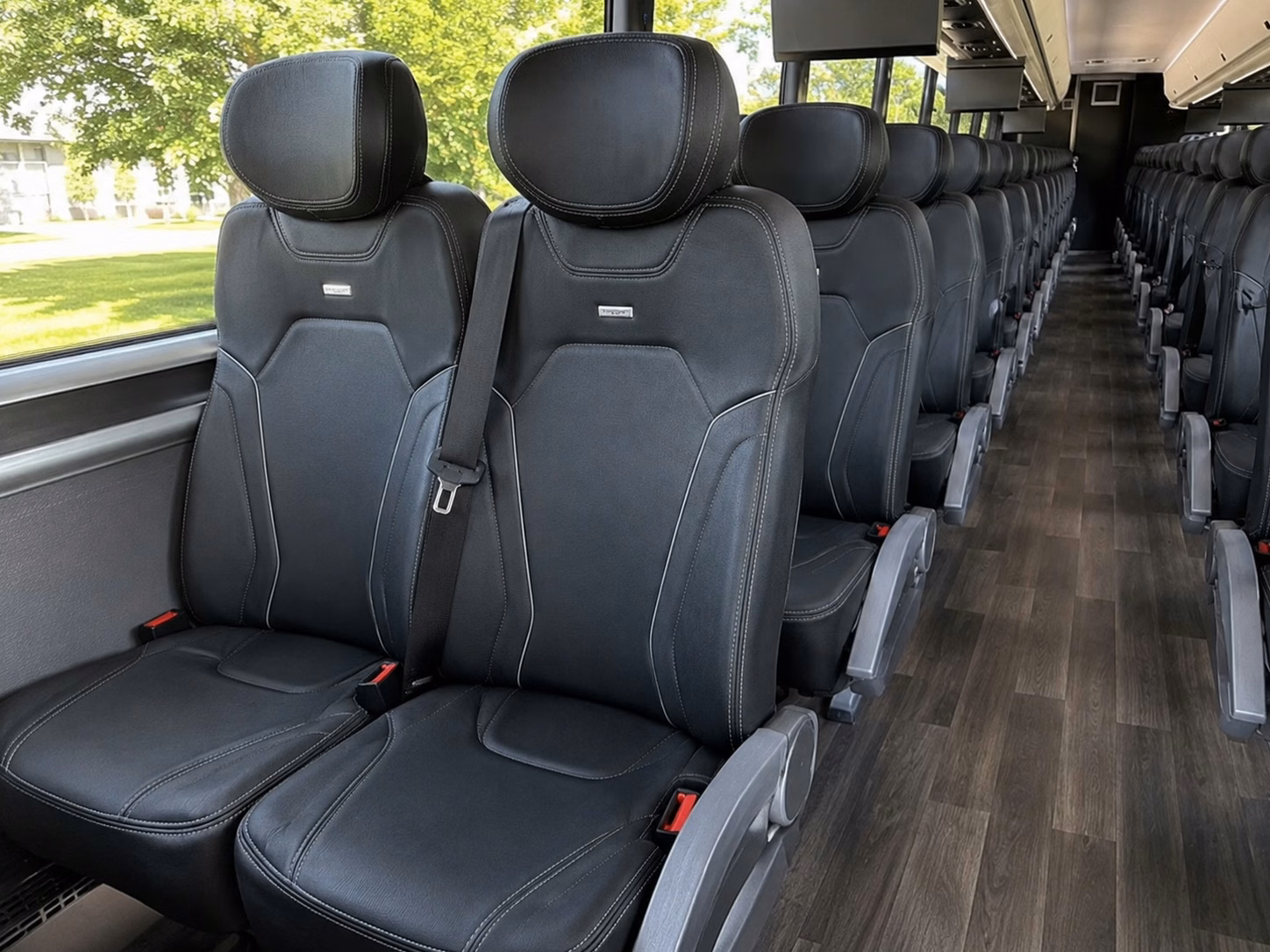 get airport transfer shuttles for wedding guests flying into orlando